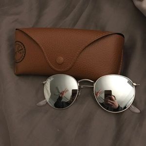 Round Silver Ray-Bans (new)